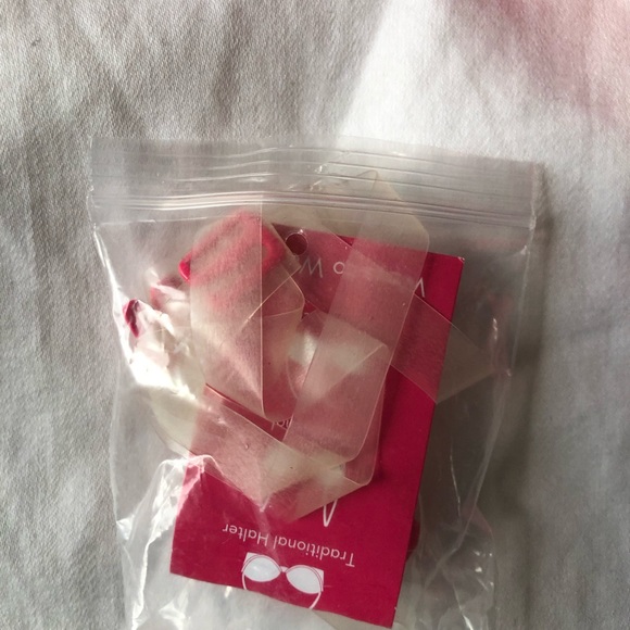 NWOT neon pink lace adjustable strap bra 32A - Picture 9 of 9